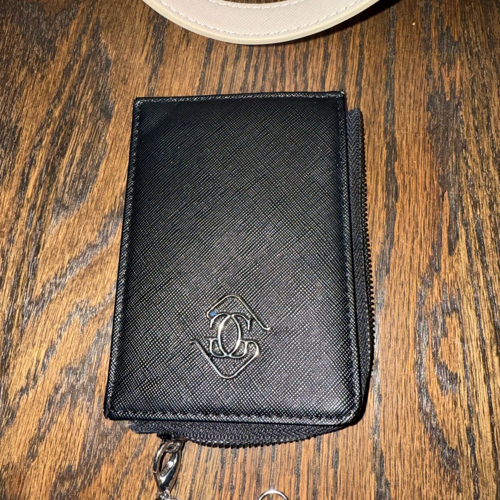 Elegant Black Leather Key & Card Holder